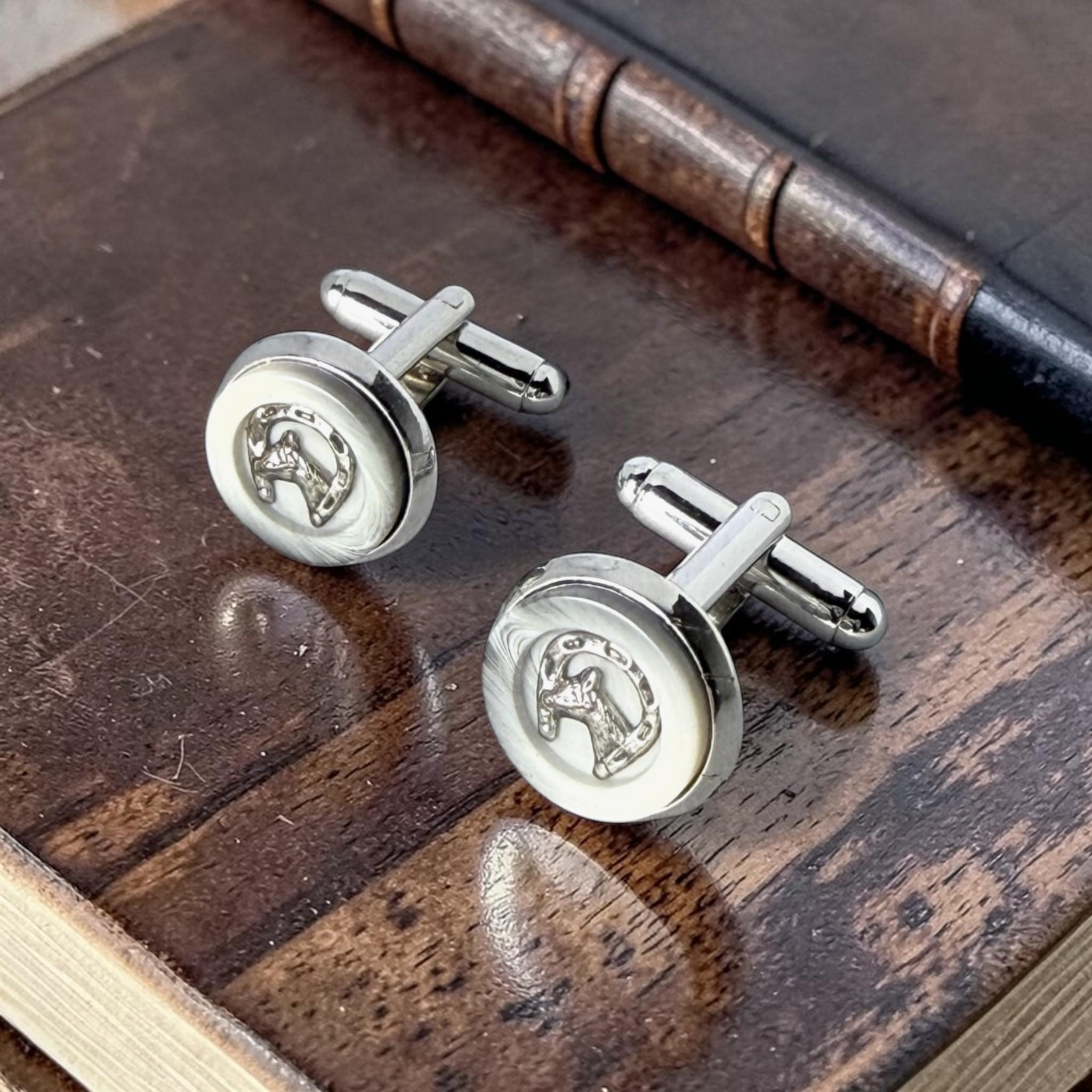 白駿（はくしゅん）White Stallion カフスボタン Metal 215